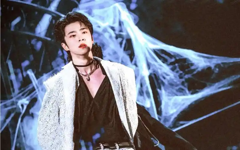 张嘉元蛊人视频有