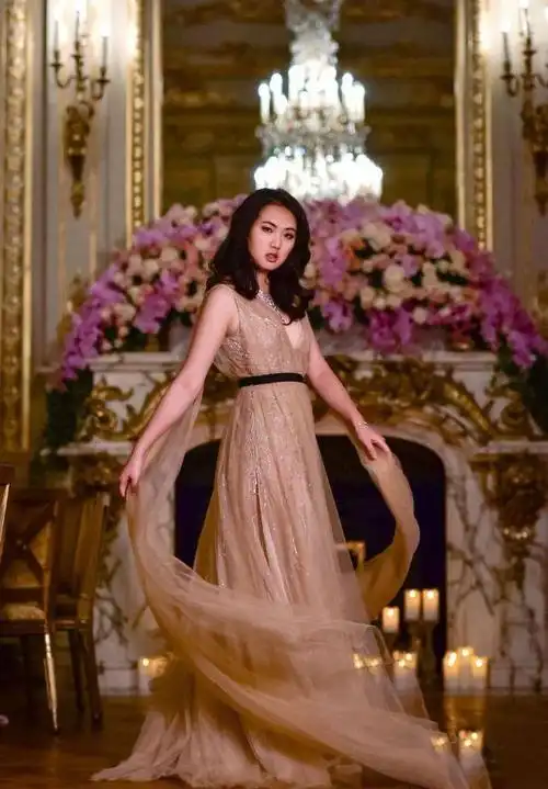 华为二公主姚安娜综艺首秀憨上热搜学霸名媛为何非要当明星