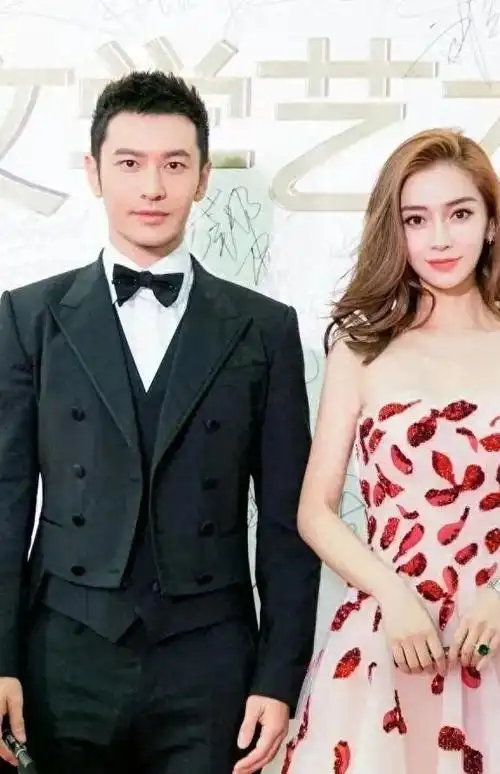 冷板凳坐了1年多,不可一世的杨颖,终于走到了今天|黄晓明|陈伟霆