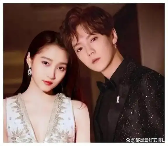 娱记曝男顶流大瓜称可以爆热搜3天的大塌房线索疑似指向鹿晗