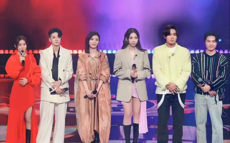 苏慧伦 amber 告五人 白安《向云端》开口跪 好听到哭