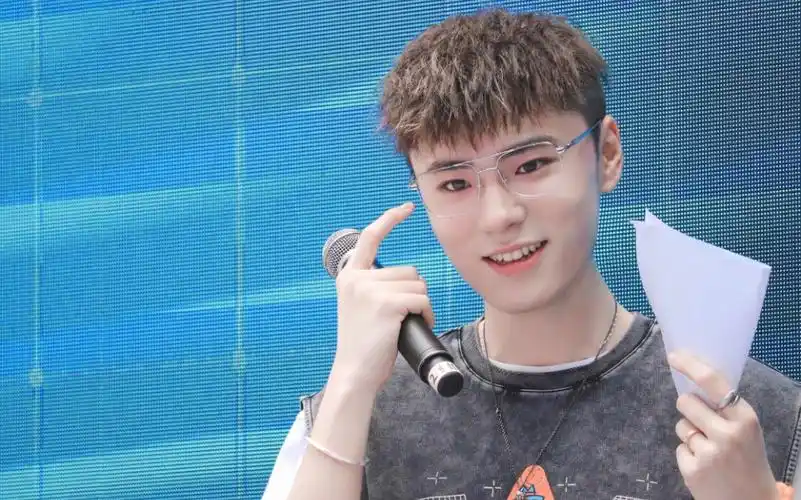 续续点灯20210502长沙acc漫展