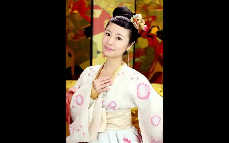 倾世皇妃 马馥雅 林心如 发型