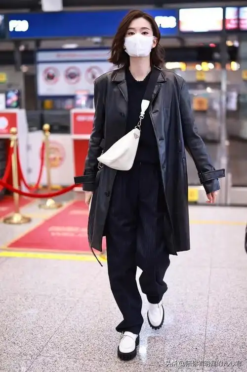 明星时尚街拍乔欣系列