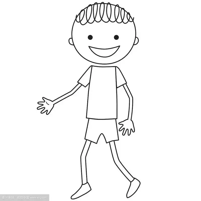 走路的男孩在黑白颜色