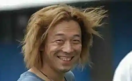 黄渤 压轴出场的自然是丑星界的鼻祖 治好