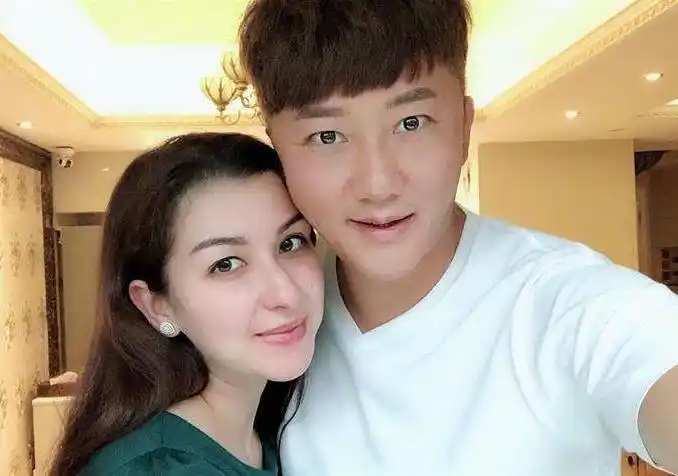 关喆为什么火不起来关喆个人资料老婆是谁