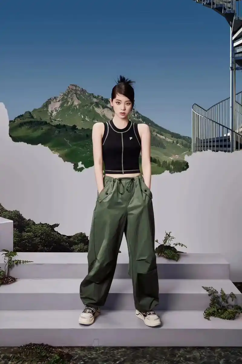 欧阳娜娜同款【降落伞裤】从街头到山野90白天到夜间96 遇见 - 抖