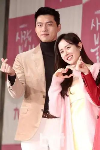 玄彬孙艺珍再合作新剧发布会正面回应绯闻私下关系很好