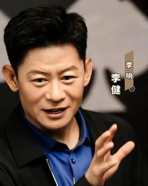 或许大家都耳熟能详一个名叫李健的音乐家,他的音乐犹如美丽的诗篇