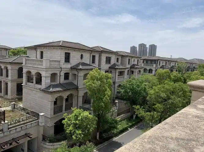 绿地乔治庄园(别墅),枫林路1号-合肥绿地乔治庄园(别墅)二手房,租房