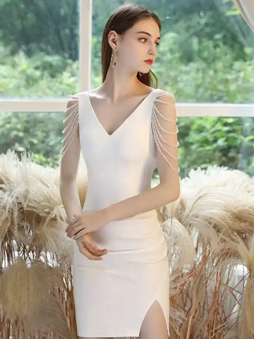 白色晚礼服小个子女气质优雅连衣裙,一半盛装的精致选择