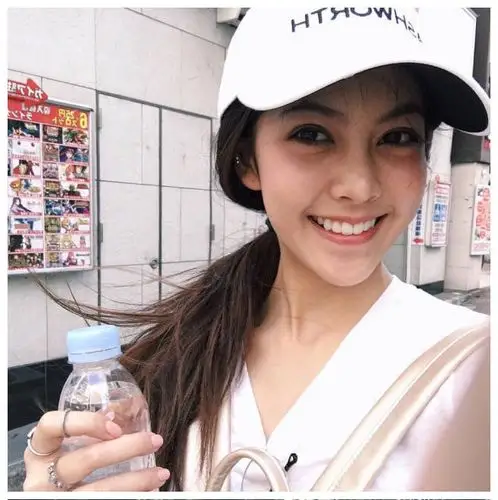 确定不是cosplay?泰国女版陈伟霆帅又美