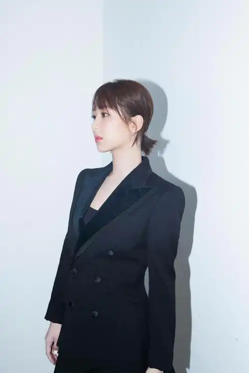 杨紫 第12届金鹰节颁奖晚会