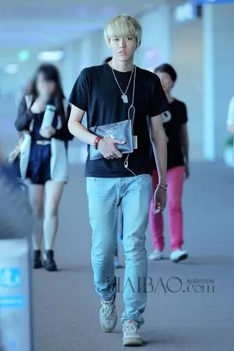 吴亦凡2013年10月2日机场街拍