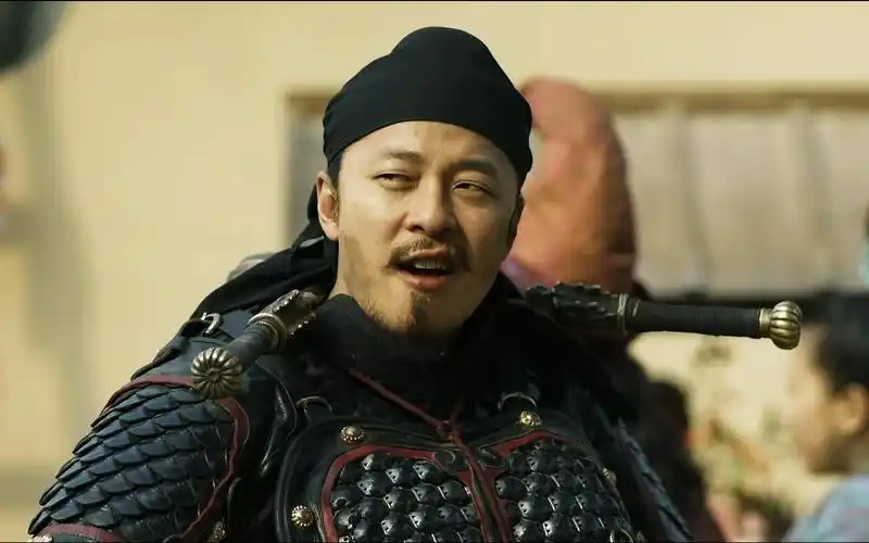 《长安十二时辰》中,崔器打斗用的槊和锤,哪个在唐朝时更值钱?