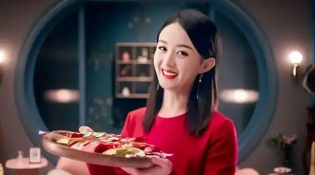 赵丽颖产后复出事业迎高潮拍摄新广告大片穿红裙更惊艳