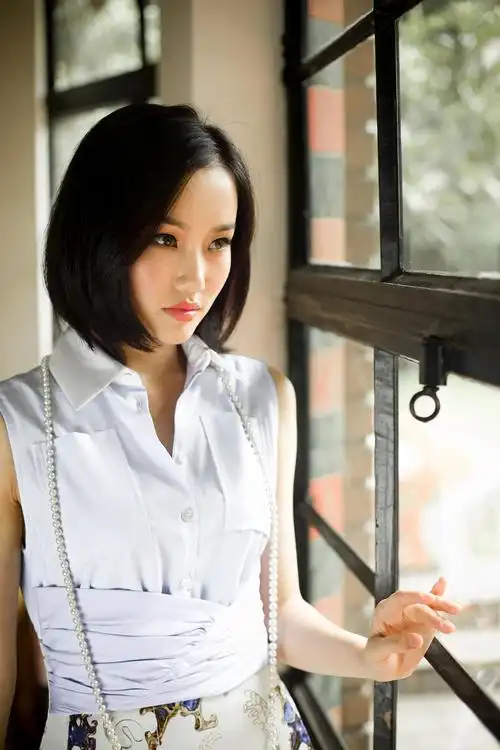 黄龄ling huang的图片