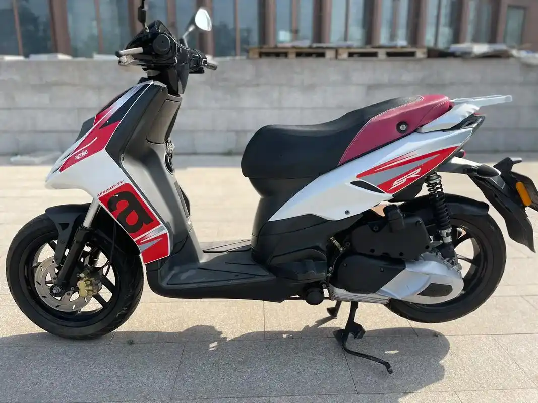 阿普利亚sr150