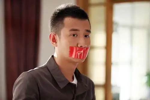 《失恋33天》首款花絮 马司令探班 文章不高兴