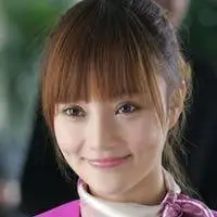 李小璐头像高清图片大全_名人李小璐真人头像大图下载【点击鼠标右键