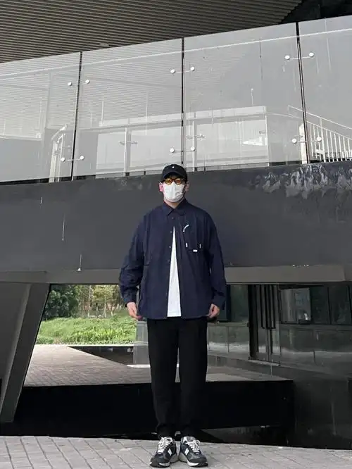 180斤微胖男生秋季穿搭无法拒绝藏蓝色衬衫