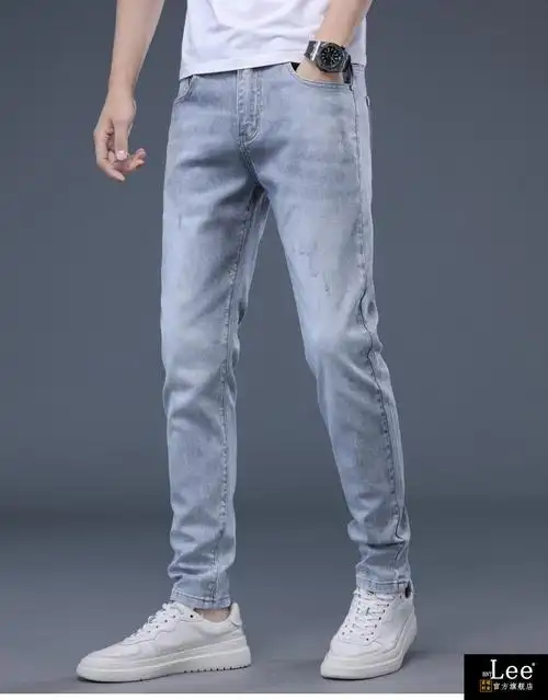 bntlee国际名牌轻奢侈品牌高端磨白色牛仔裤男士修身小脚百搭浅色休闲