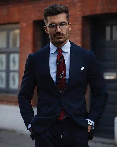 男士怎么穿西装才不像服务员