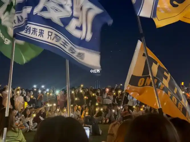 个橙海  真的很感动tfboys真的yyds99大合唱真的超级棒99#王俊凯