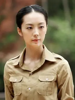 4袁白尖刀队神枪手,野丫头,从小与兄长鲁大山冯梁山一起成长杨蕊饰演