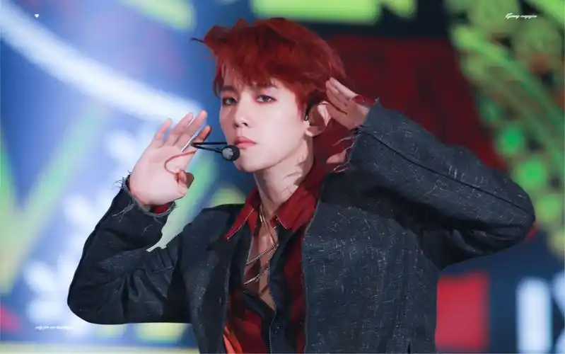 161008 边伯贤 - lotto 直拍