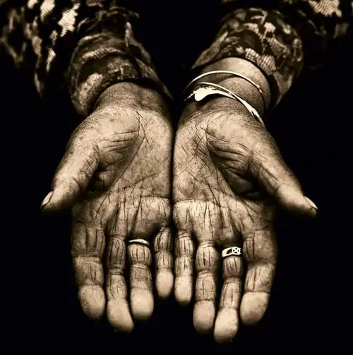 苍老,衰老,老年女性,女人,女性,白种人,半身,彩图,高角度拍摄,沧桑