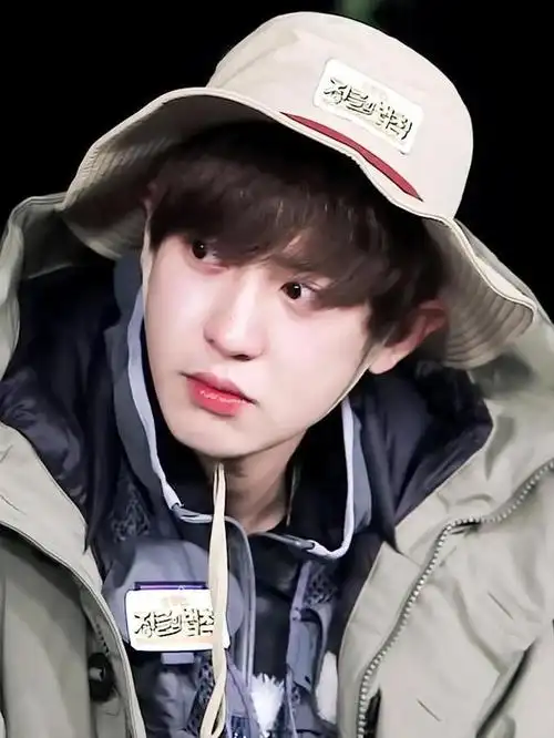 朴灿烈南韩最不上镜的帅气灿妮儿