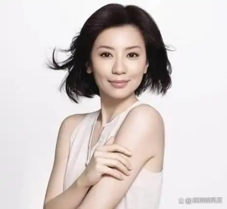 云朵为了帮师父出气惹怒那英遭遇绑架臧天朔通风报信救其一命