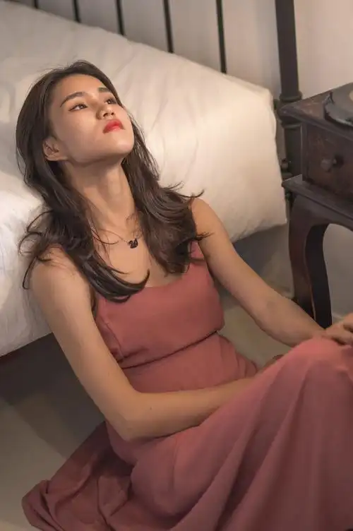 室内人像_人像_poco摄影,寻找色彩,慢生活 小确幸,拍·我的2018,生活