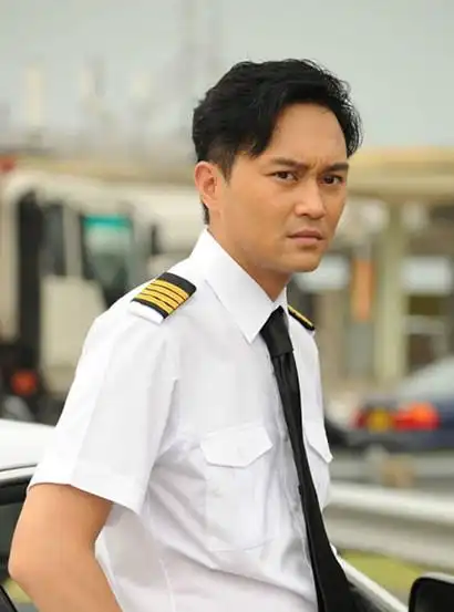 【图】张智霖帅不帅呢 与陈法拉吴镇宇主演《冲上云霄ii》电视剧