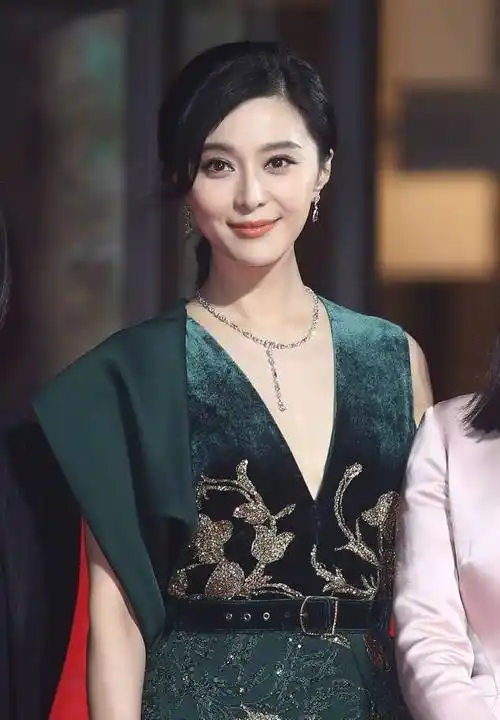 范冰冰气质太惊艳!