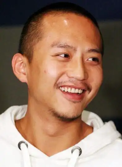 邓超素颜照曝光 惊心中的型男竟是这样