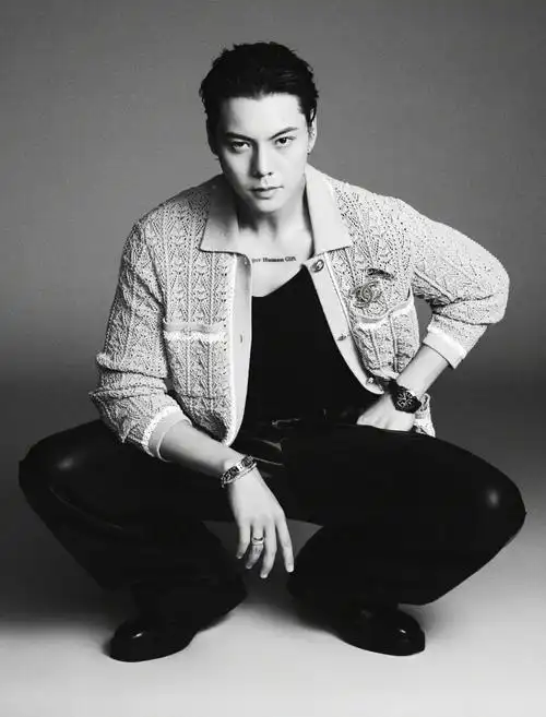 陈伟霆#x chanel 2024早春度假系列深圳大秀写真,优雅帅气的香奈儿