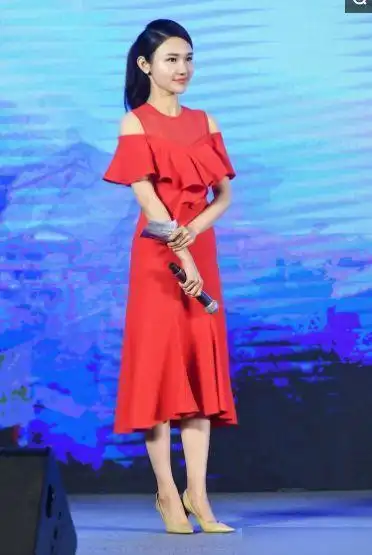 被传是董卿的接班人龙洋的后台有多硬本人回应了