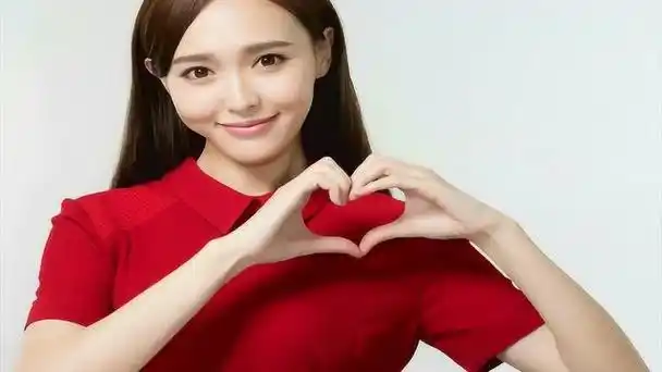 女明星可爱的比心照片:被赵丽颖萌到了,最想要刘诗诗的小心心