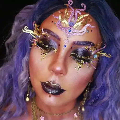 收藏|夸张的艺术感妆容_妆师