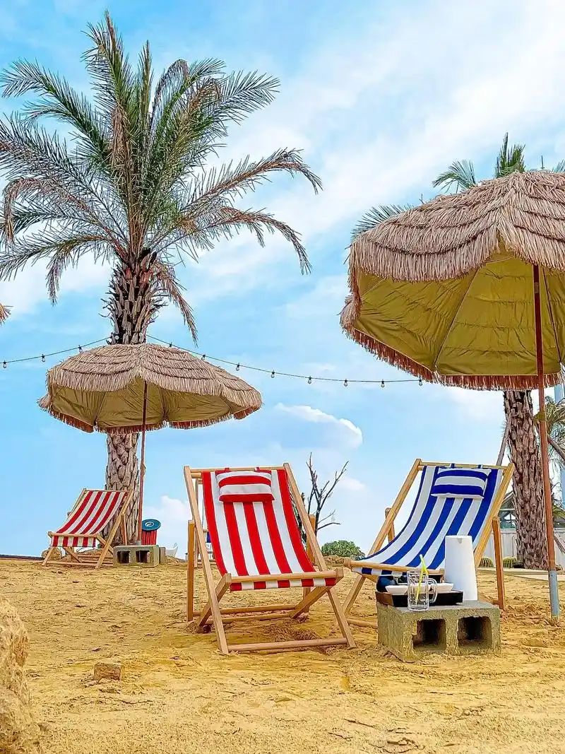 是成都!沙滩度假晒太阳!好久没去海边度假了17 - 抖音