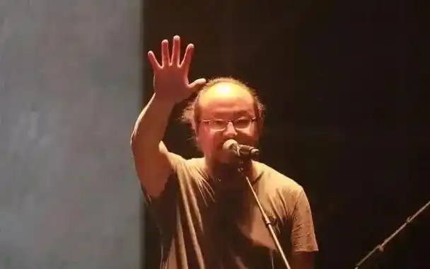 高原:不后悔从王菲手中抢走窦唯,离婚后独自抚养女儿,如今怎样