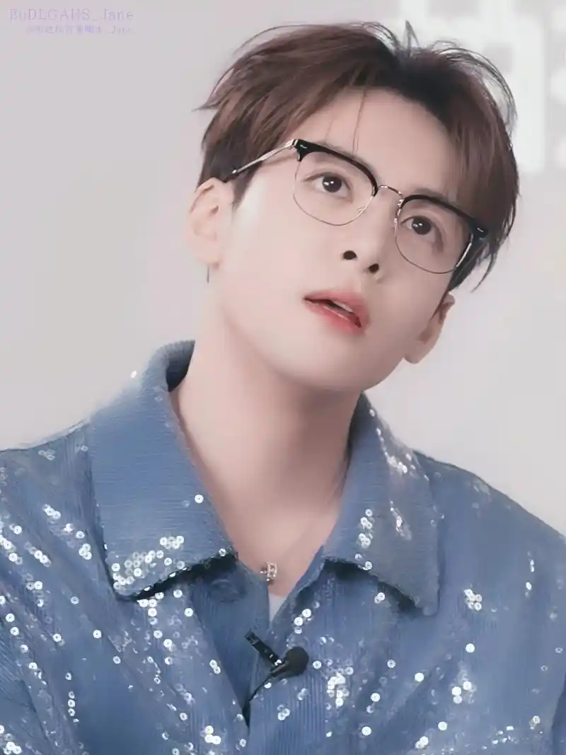 超可爱的酷boy!#曾舜晞 #晞晞相关 #这该死的魅力 #眼 - 抖音