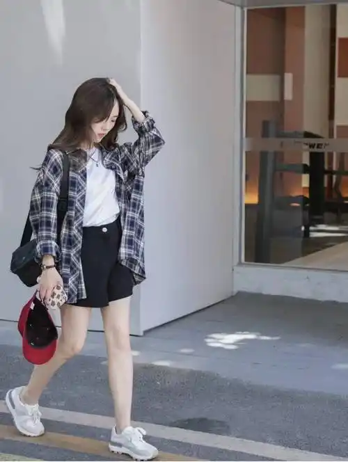 原创身高152的女生穿什么衣服好看