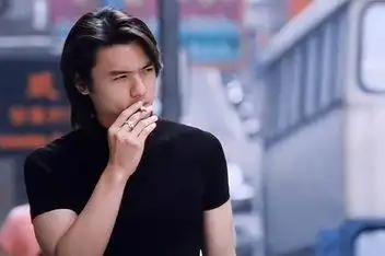 【冯德伦】简介:未经作者授权,禁止转载《美少年之恋》里 太帅了!