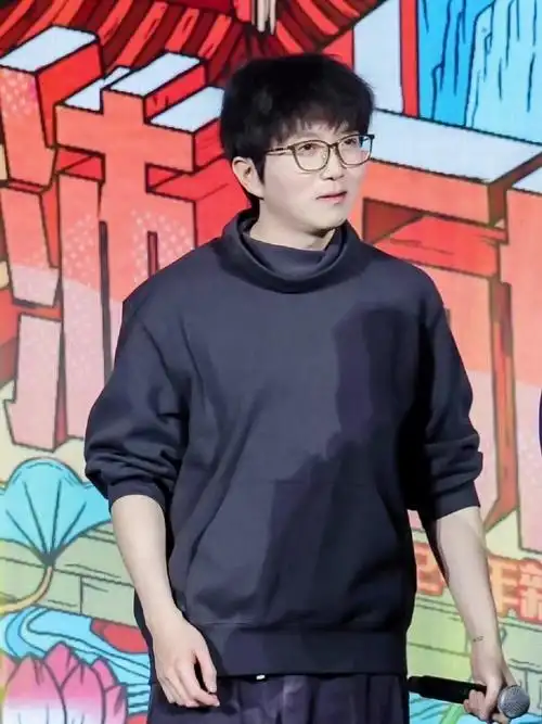 向全世界安利毛不易##哇唧唧哇年会