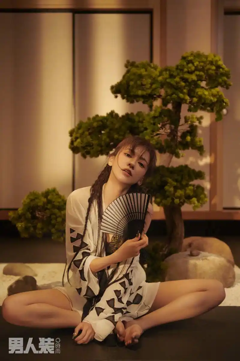 陈意涵拍的男人装怎么样?加个李兰迪牛骏峰秦天宇的