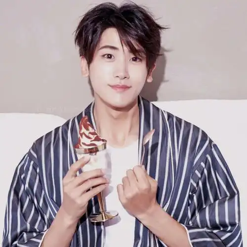 朴炯植大力女头像朴炯植大力女子图片壁纸